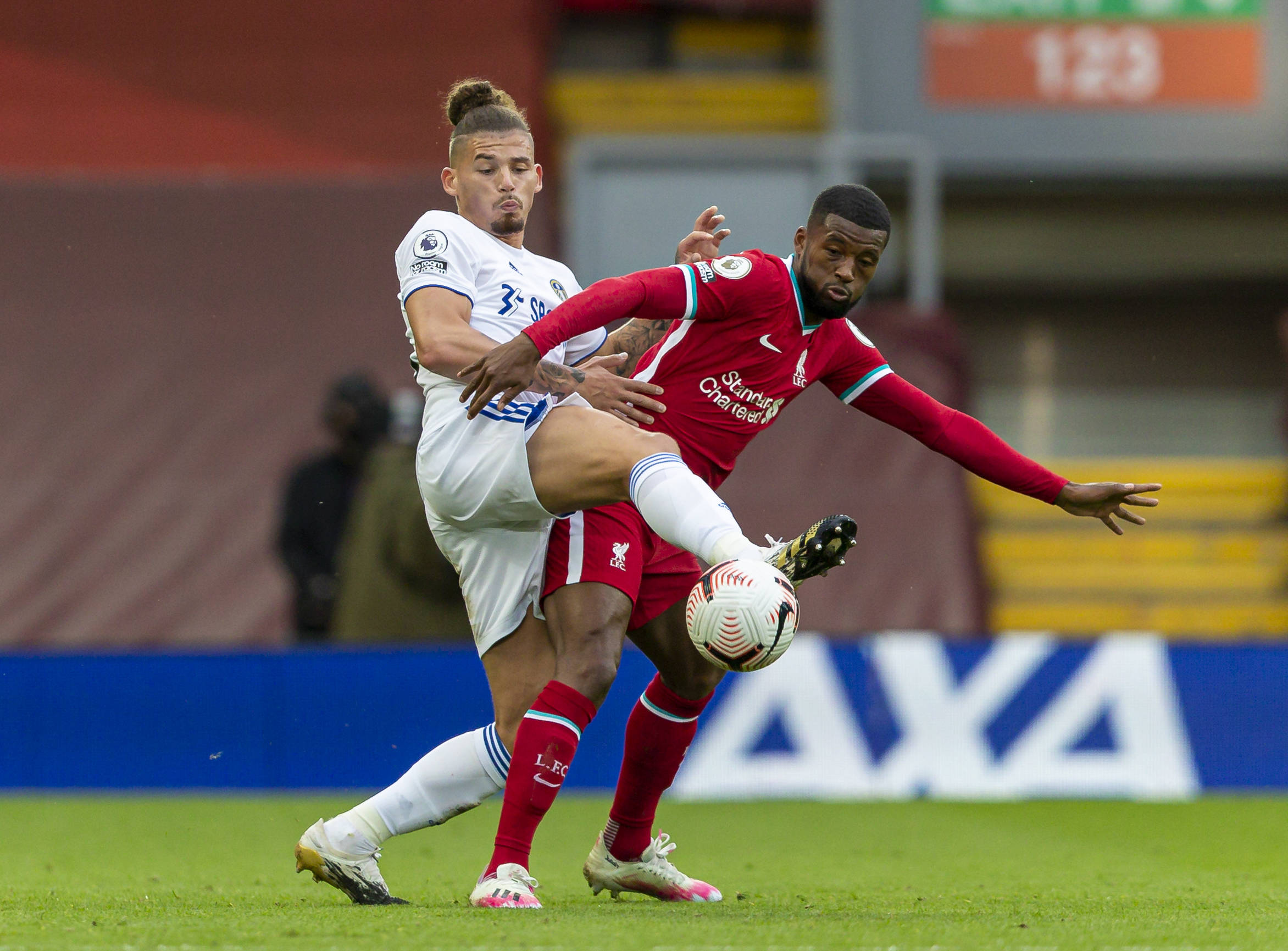 足球市场 足球市场